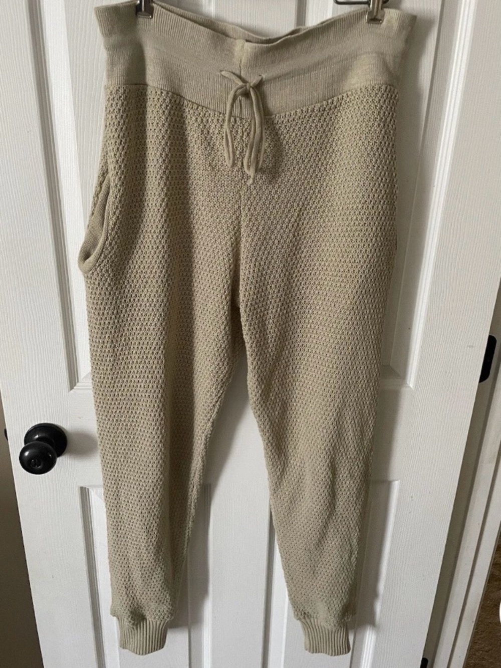 Women's Oatmeal Pretty Little Thing Waffle Knit Sweater Joggers Size 8.